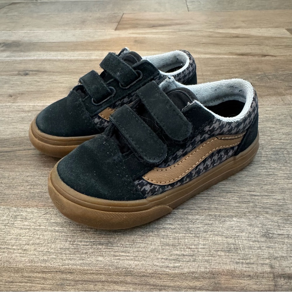 Vans Brooklyn Sneaker, Kids 7.5